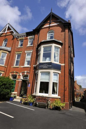 Отель Howarth House  Lytham Saint Annes